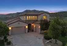Hot Summer Housing Market Trends Exterior of a home in Lakewood, CO.