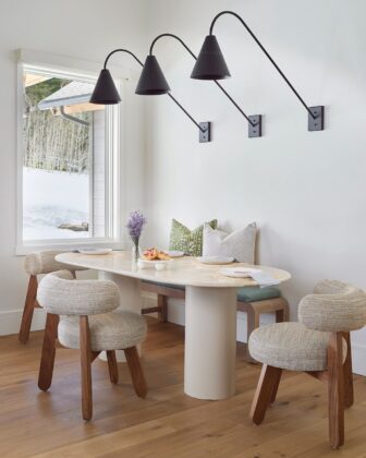 The kids&rsquo; dining area doesn&rsquo;t sacrifice style for function, thanks to durable furniture and fabrics.